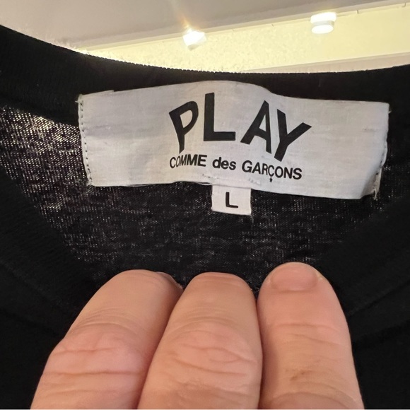 COMME DES GARÇONS PLAY - Picture 3 of 9